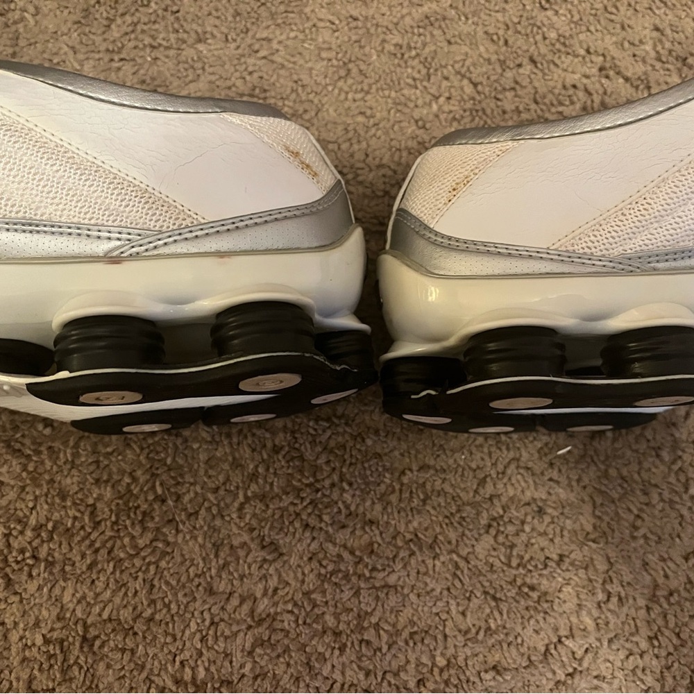 Nike Shox Womens Size 11 White and Silver Vintage 2006 GUC - Picture 9 of 10